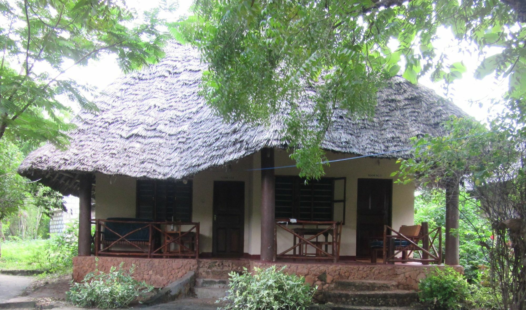 Baraka Aquarium Bungalows Nungwi Exterior photo